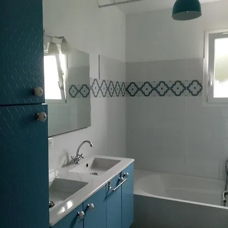 Belle Maison, Beau Quartier, Piscine, Proche Centre, 5