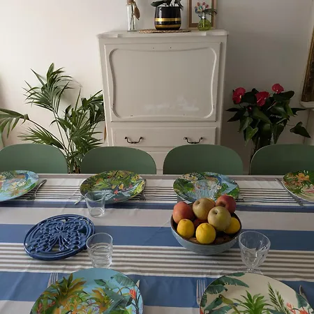Villa Belle Maison, Beau Quartier, Piscine, Proche Centre, 5