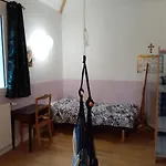 Belle Maison, Beau Quartier, Piscine, Proche Centre, 5 *