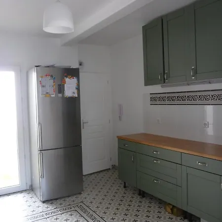 Belle Maison, Beau Quartier, Proche Centre Ville, 5