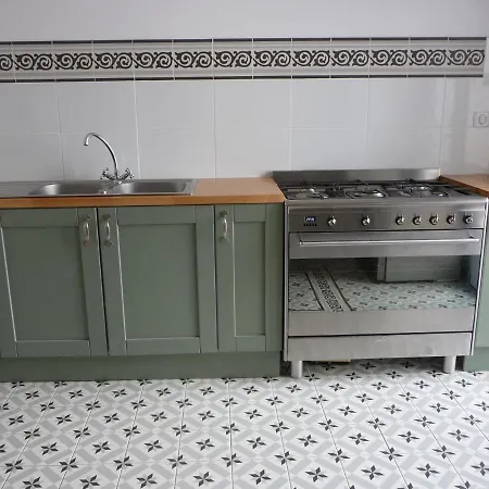 빌라 Belle Maison, Beau Quartier, Piscine, Proche Centre, 5 *